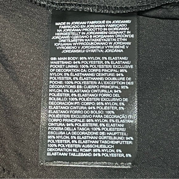 The North Face Women’s Aphrodite Motion Shorts Size XL Black Athletic Pockets - Picture 12 of 14